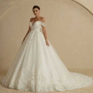 Ivory Princess Sweetheart Wedding Dress | Vintage Ball Gown