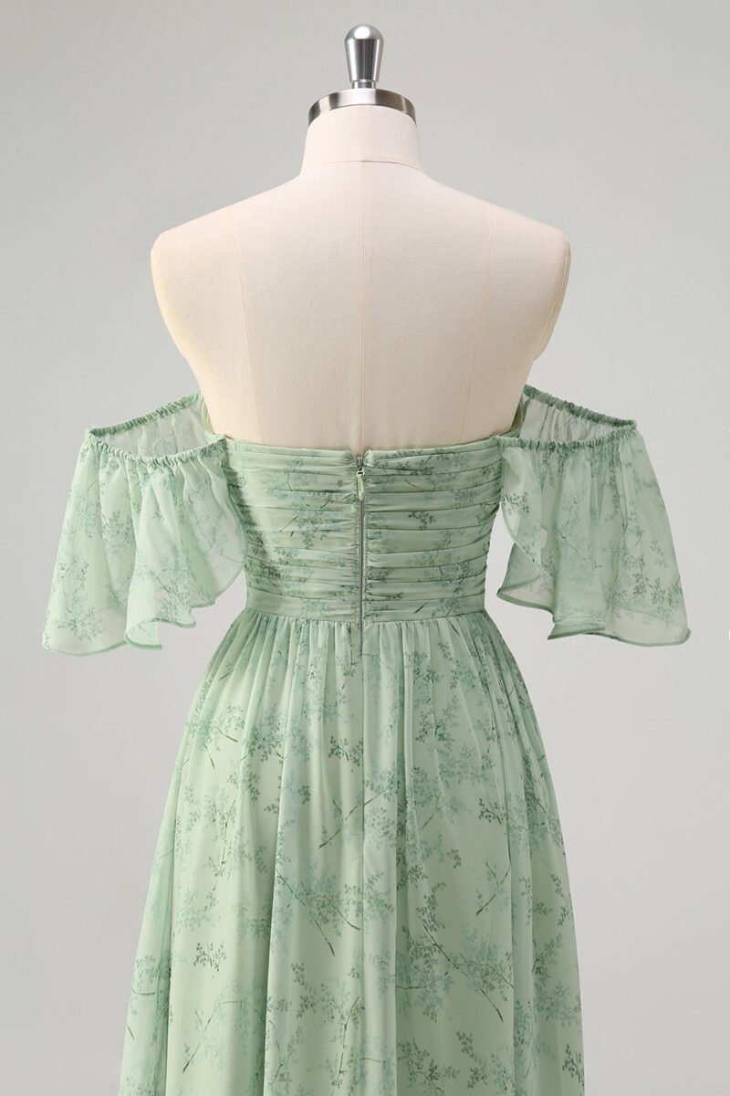 Green Off-Shoulder A-Line Prom Dress – Elegant Evening Gown