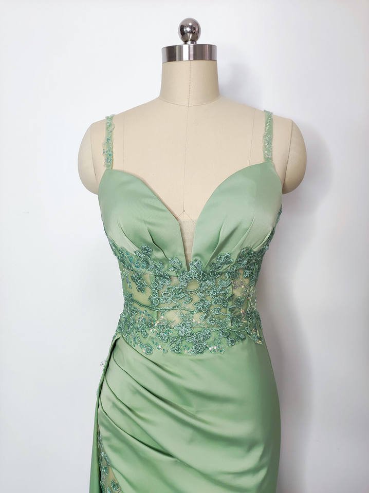 Light Green Spaghetti Straps Appliqued Evening Dress